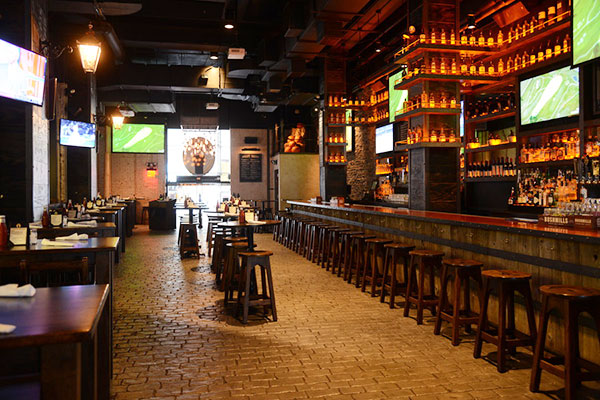 NYC’s Hottest Irish Sports Bar Turns Up the Sound, slide 0