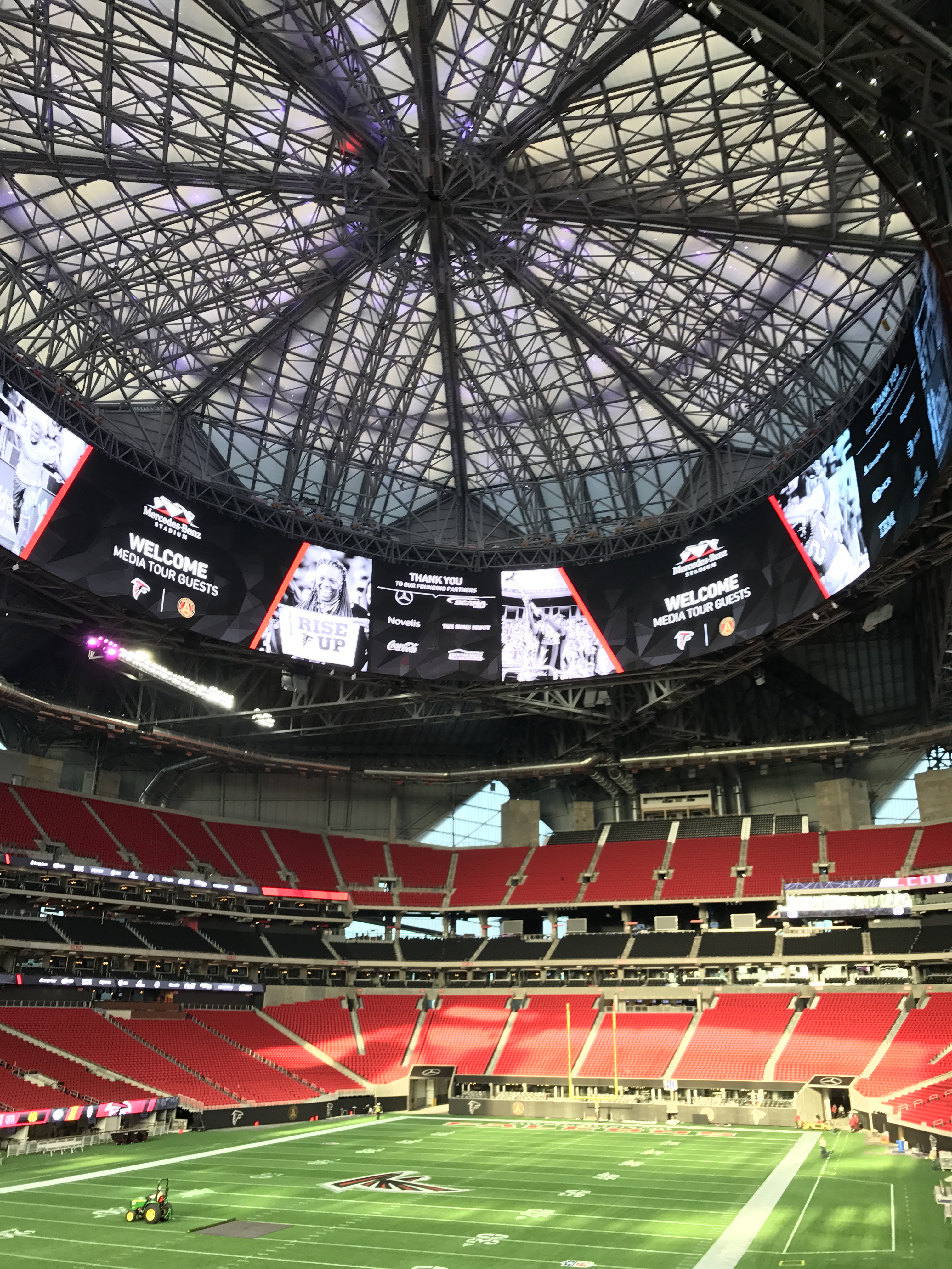 Atlanta Falcons, New England Patriots Leading NFL in Tech Savvy, Too, slide 2