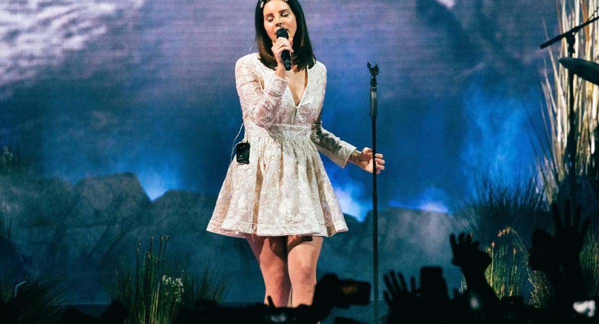 Lana Del Rey Europe Tour 2024 Melly Leoline