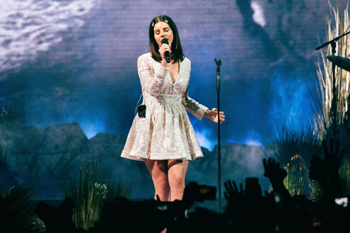 L-Acoustics K1, LA to the Moon tour, Lana Del Rey