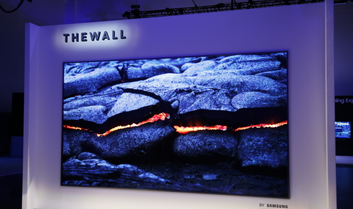 23 Digital Signage Solutions from InfoComm 2018 Worth Gawking At, slide 5