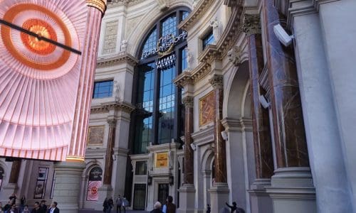 The Forum Shops, Bose Panaray, The Forum Shops, FreeSpace loudspeakers