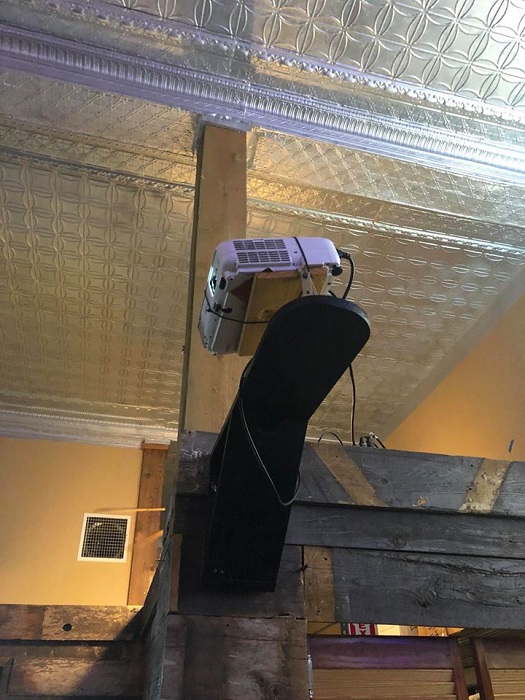 4 Bar Technology Fails That Make You Think the Installer Had a Few Too Many, slide 6