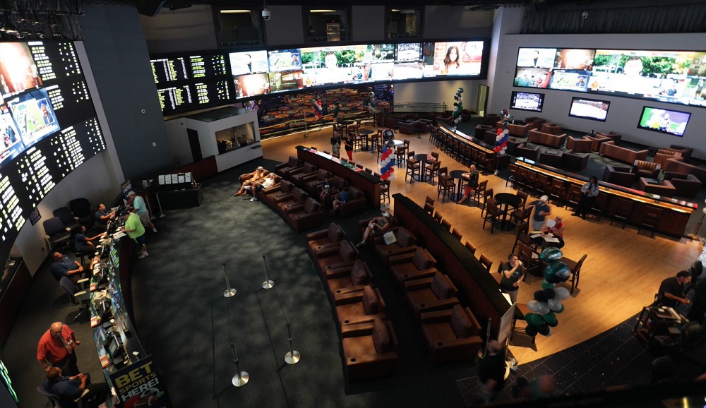 McCann Systems Delivers Unilumin LED Sportsbook to N.J. Casino