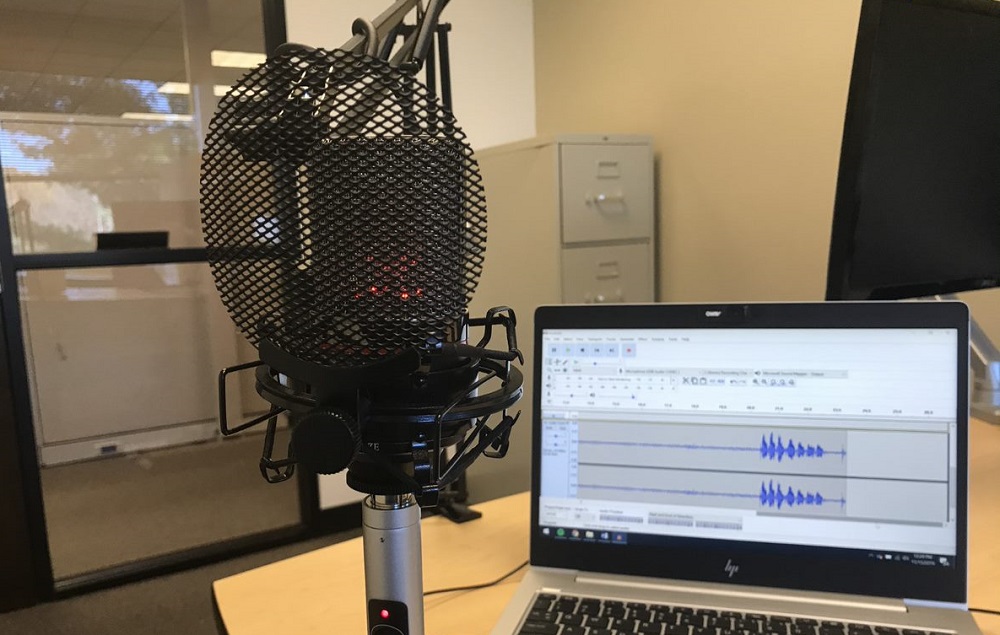 A Review of the MXL 990 Podcasting Mic and Why Integrators Should Podcast - Commercial Integrator