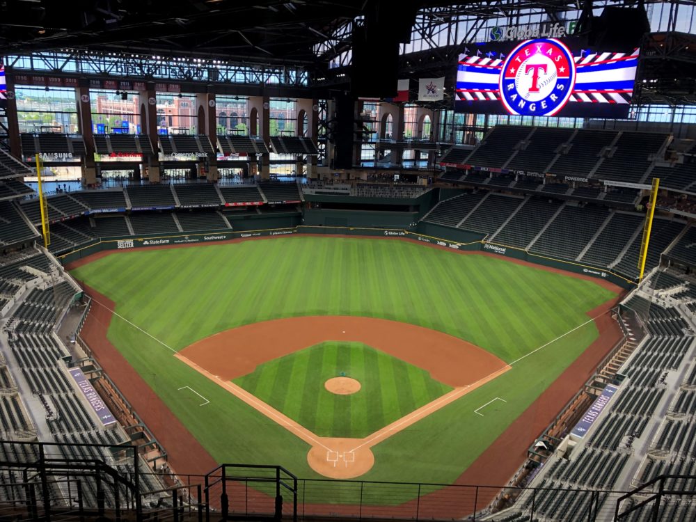 texas rangers globe life field