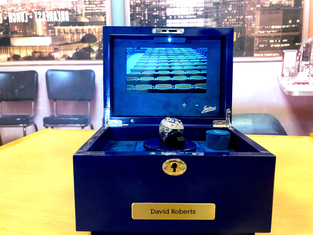 Los Angeles Dodgers Add Video Screens to World Series Championship