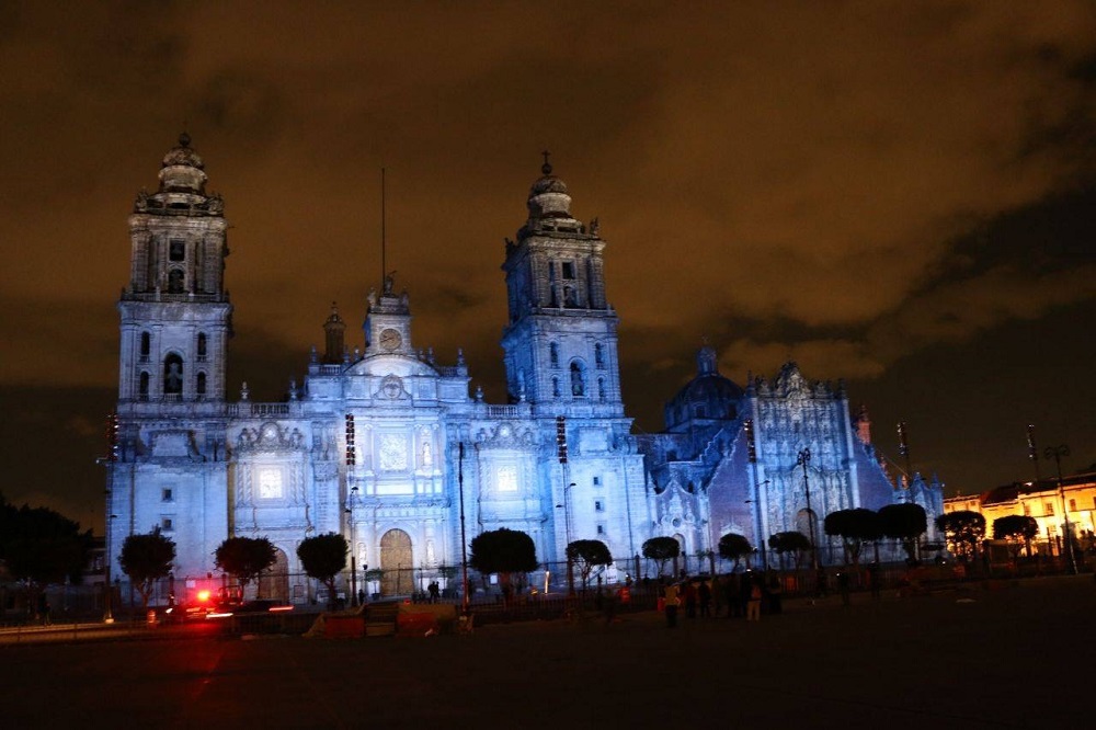 LynTec RPC Panel Shines a Light on Mexico’s Largest Cathedral, slide 4