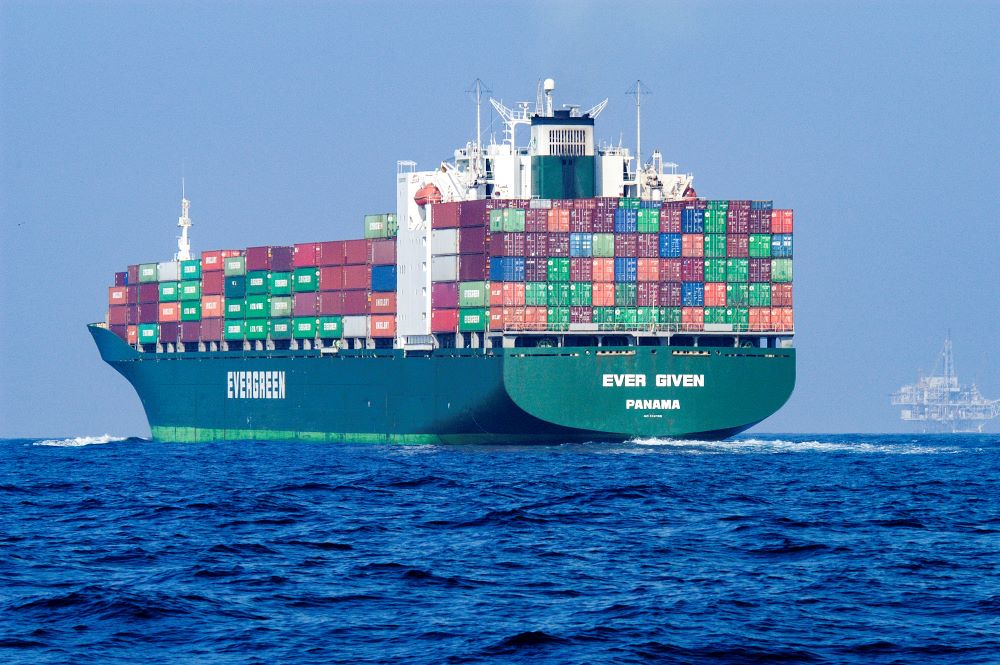 cargo ship,; supply chain issues impacting AV industry