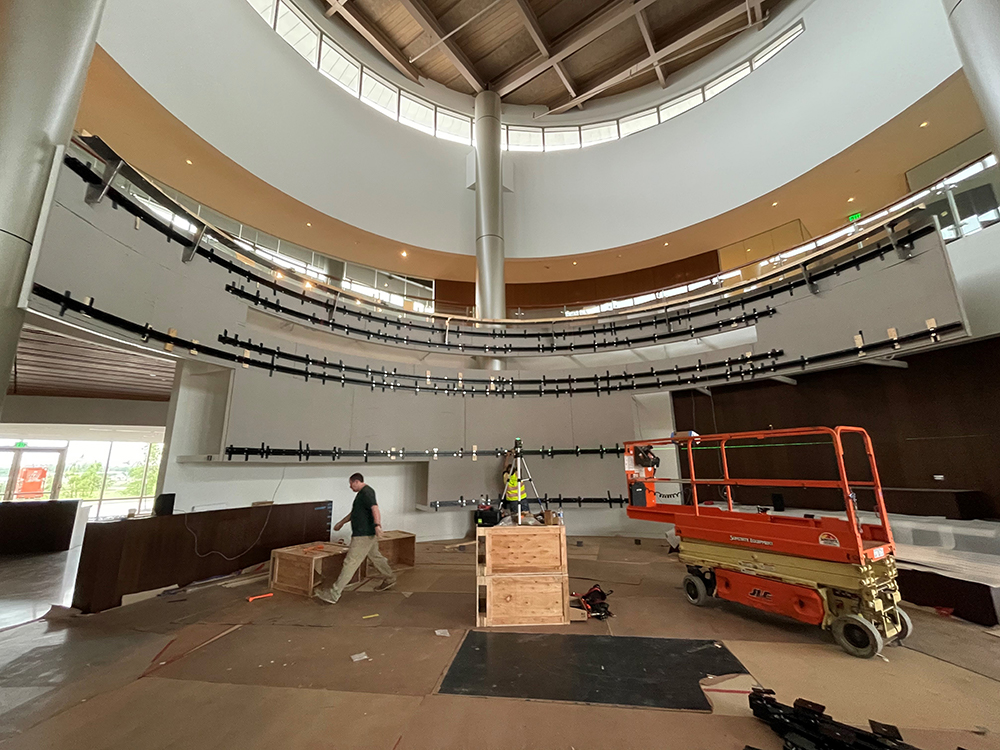 Ford AV, Peerless-AV Collaborate on 4,200 lbs Curved dvLED Video Wall System, slide 2