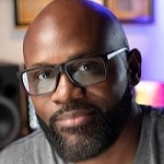 Headshot of Akin Adewole, DEIB industry expert.