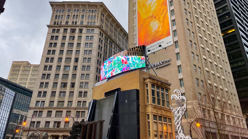 Historic Downtown Atlanta Building Gets Rooftop Digital Display, slide 4