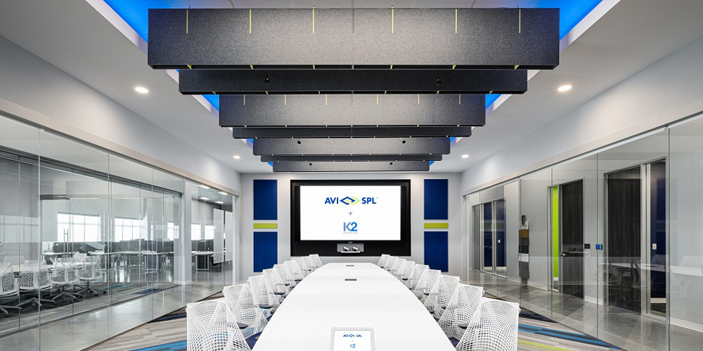 AVI-SPL meeting room with LG display