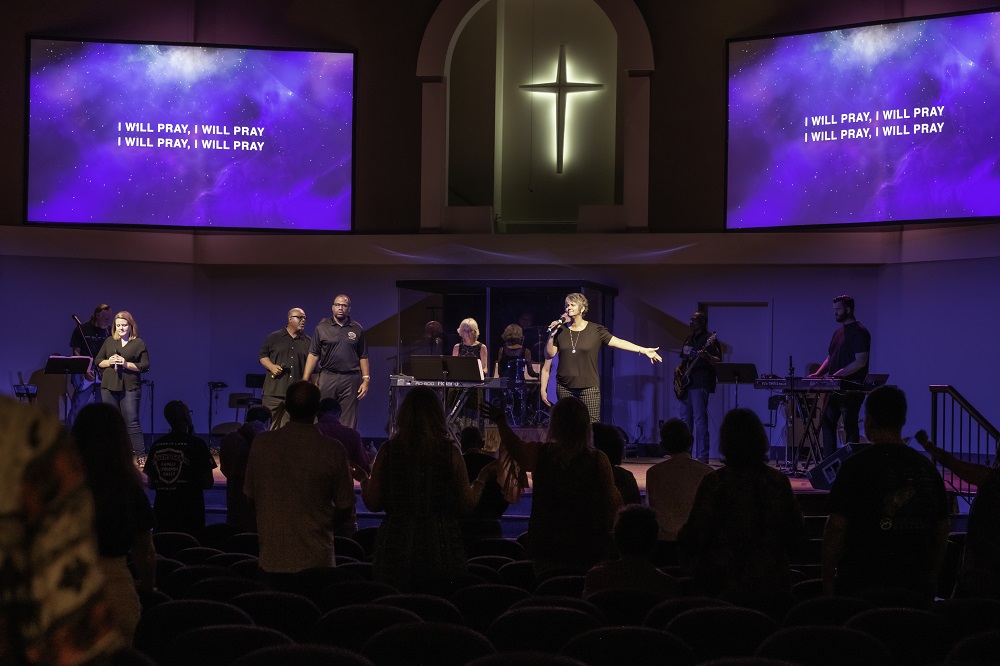 Digital Projection Shines at Lighthouse World Outreach Center, slide 7