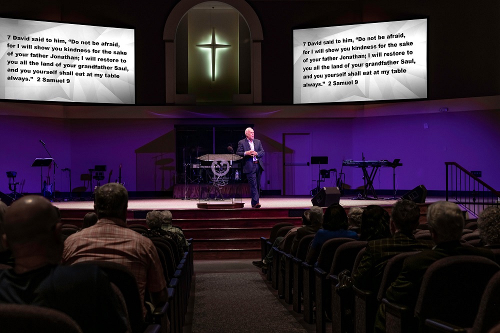 Digital Projection Shines at Lighthouse World Outreach Center, slide 2