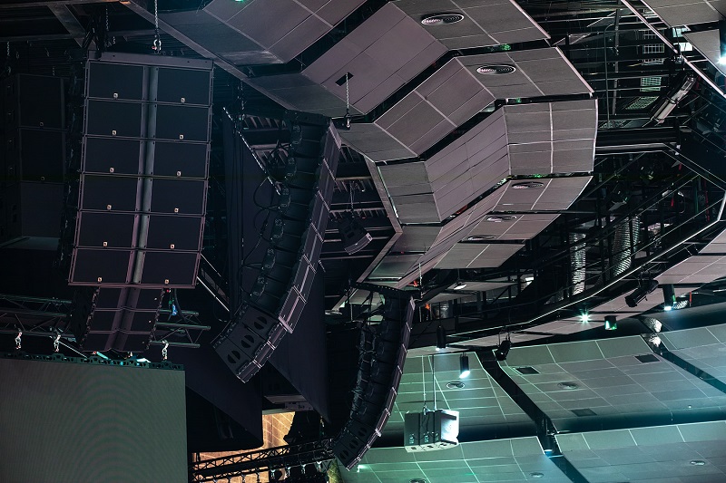 L-Acoustics Elevates Sound at Suba Campus of El Lugar de Su Presencia Church, slide 2