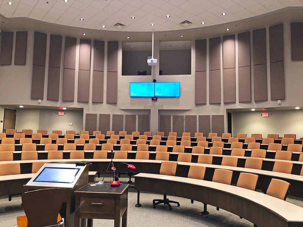 Extron AV Enhances Learning Experience at Lecture Hall in Lee University, slide 0