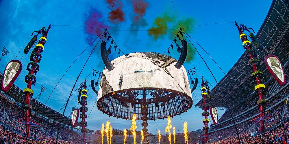 Meyer Sound Dazzles at Ed Sheeran World Tour with PANTHER Loudspeakers, slide 2