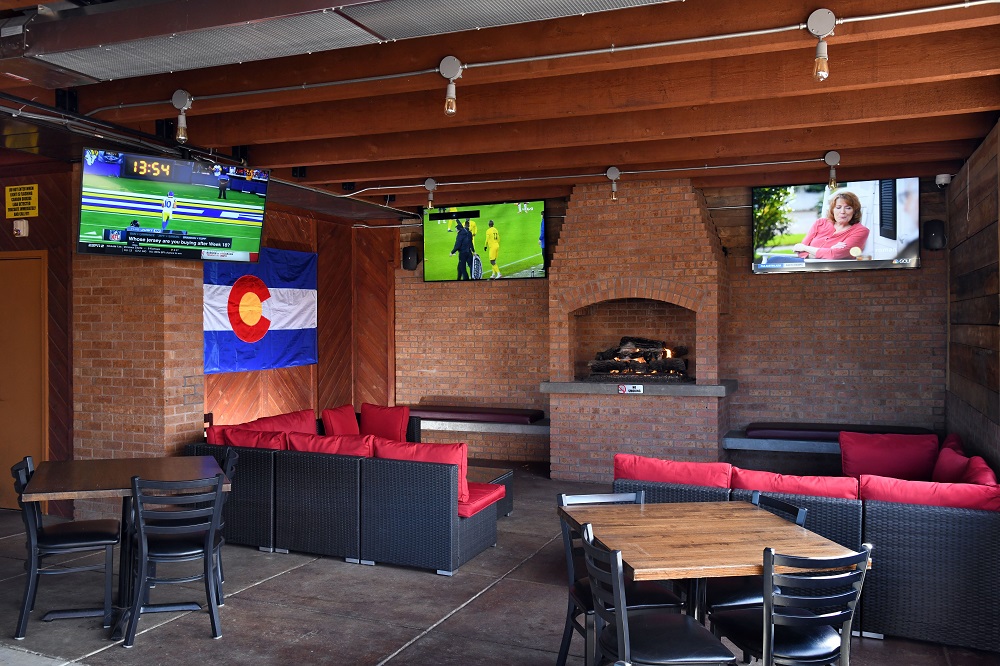 Logic Integration: The Sportsbook Bar and Grill, slide 4