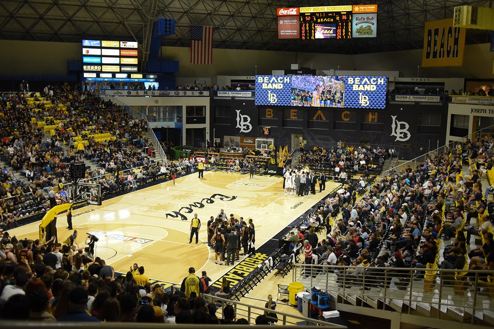 L-Acoustics Ai Series Powers Walter Pyramid in Long Beach, slide 3