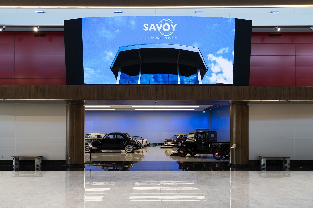 LG and Peerless-AV Modernize Curved DVLED Displays for Savoy Automobile Museum, slide 6