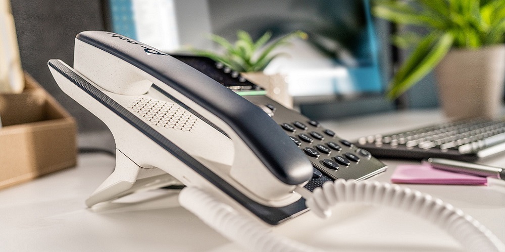 Poly Edge E Series desk phone