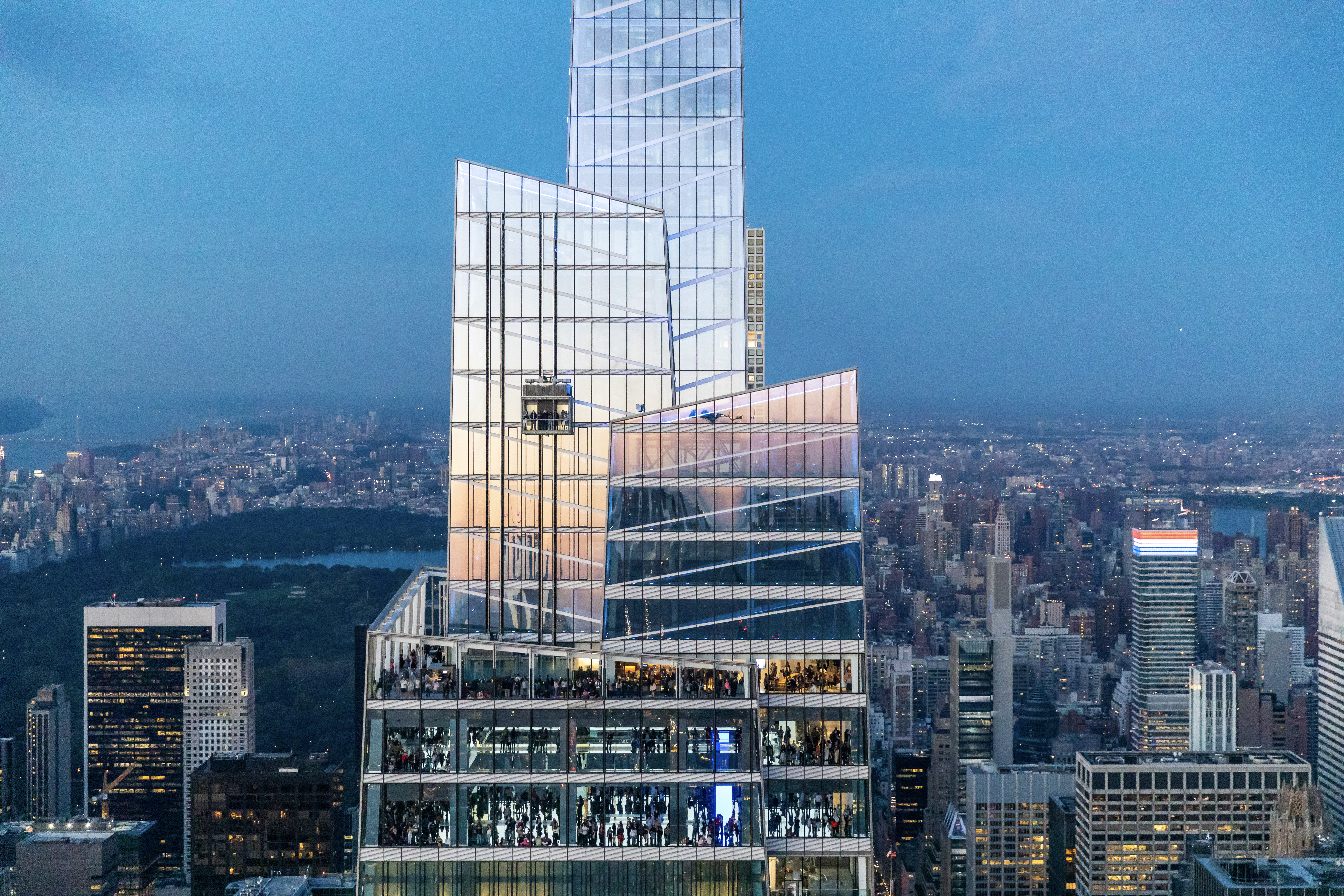 Summit One Vanderbilt building reflecting the morning sky.