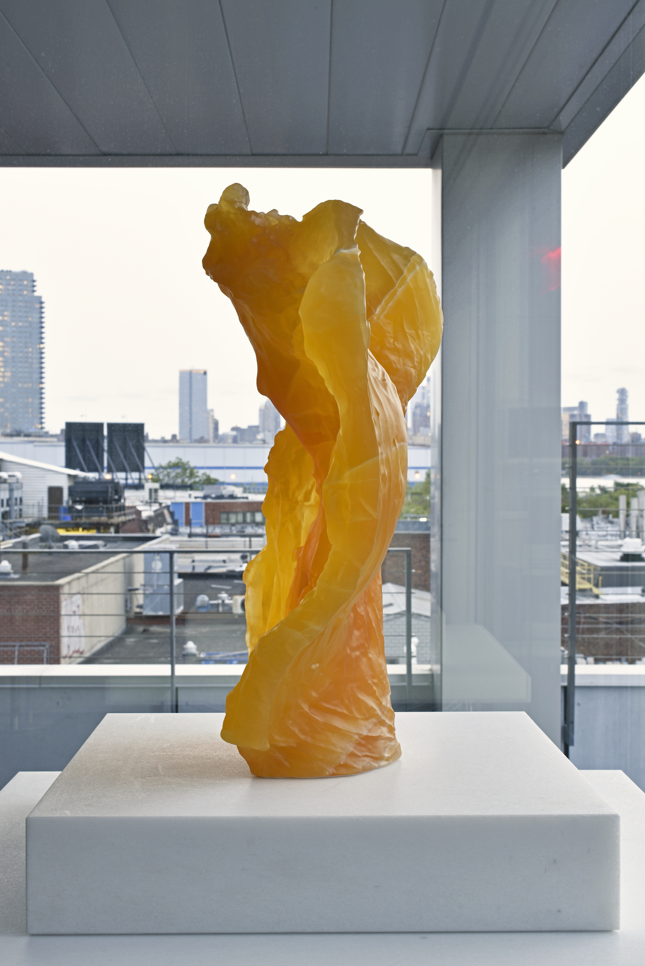 Renowned Sculptor Barry X Ball Showcases Artwork with LG Digital Display, slide 7