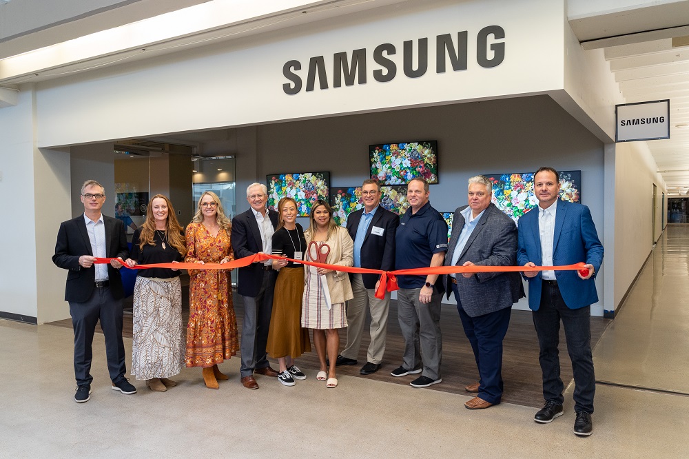 ribbon cutting ceremony at Samsung's Dallas EBC Showrom