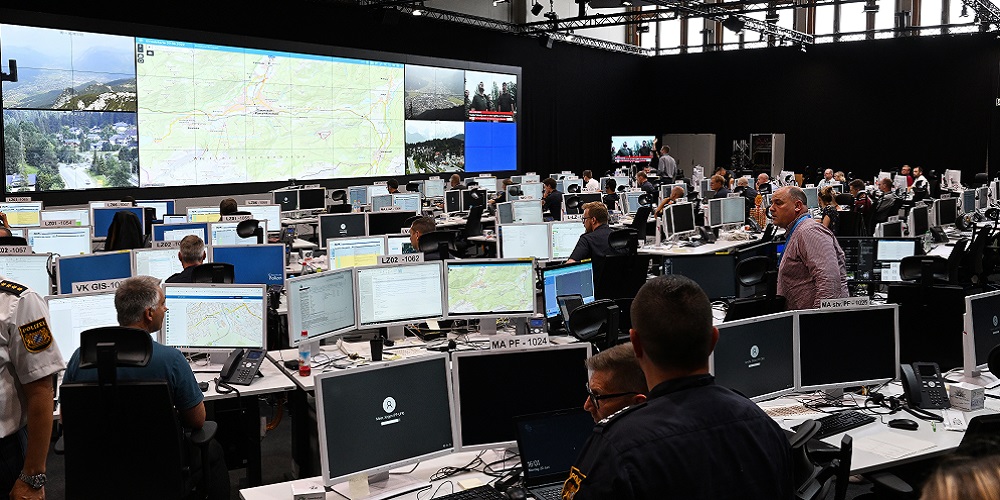 Officers using VuWall TRx to monitor displays at G7 Summit.