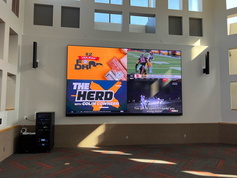 Large-Format Displays Present a Lucrative Opportunity, slide 10