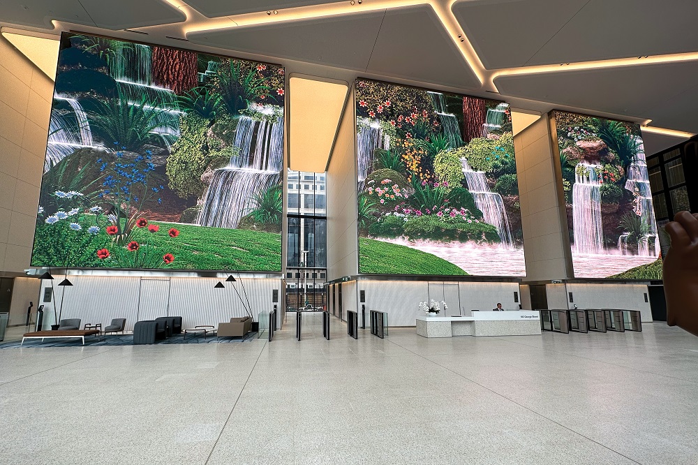 Large-Format Displays Present a Lucrative Opportunity, slide 17