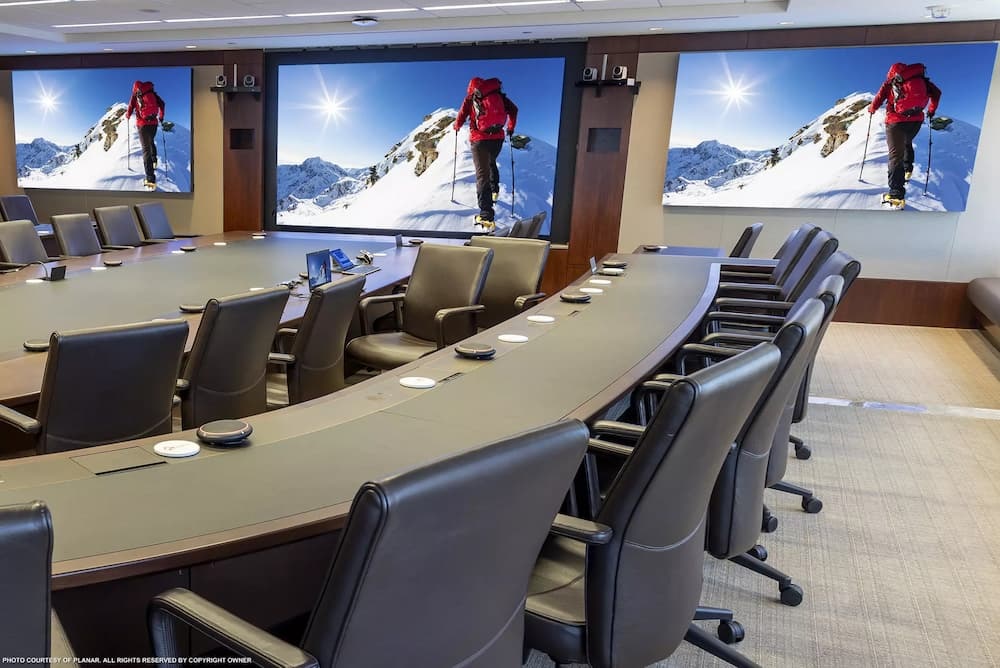 Planar Conference room