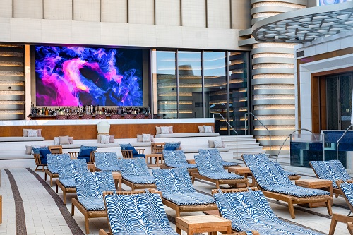 Samsung’s The Wall Mesmerizes Guests of Luxury Dubai Resort, slide 5