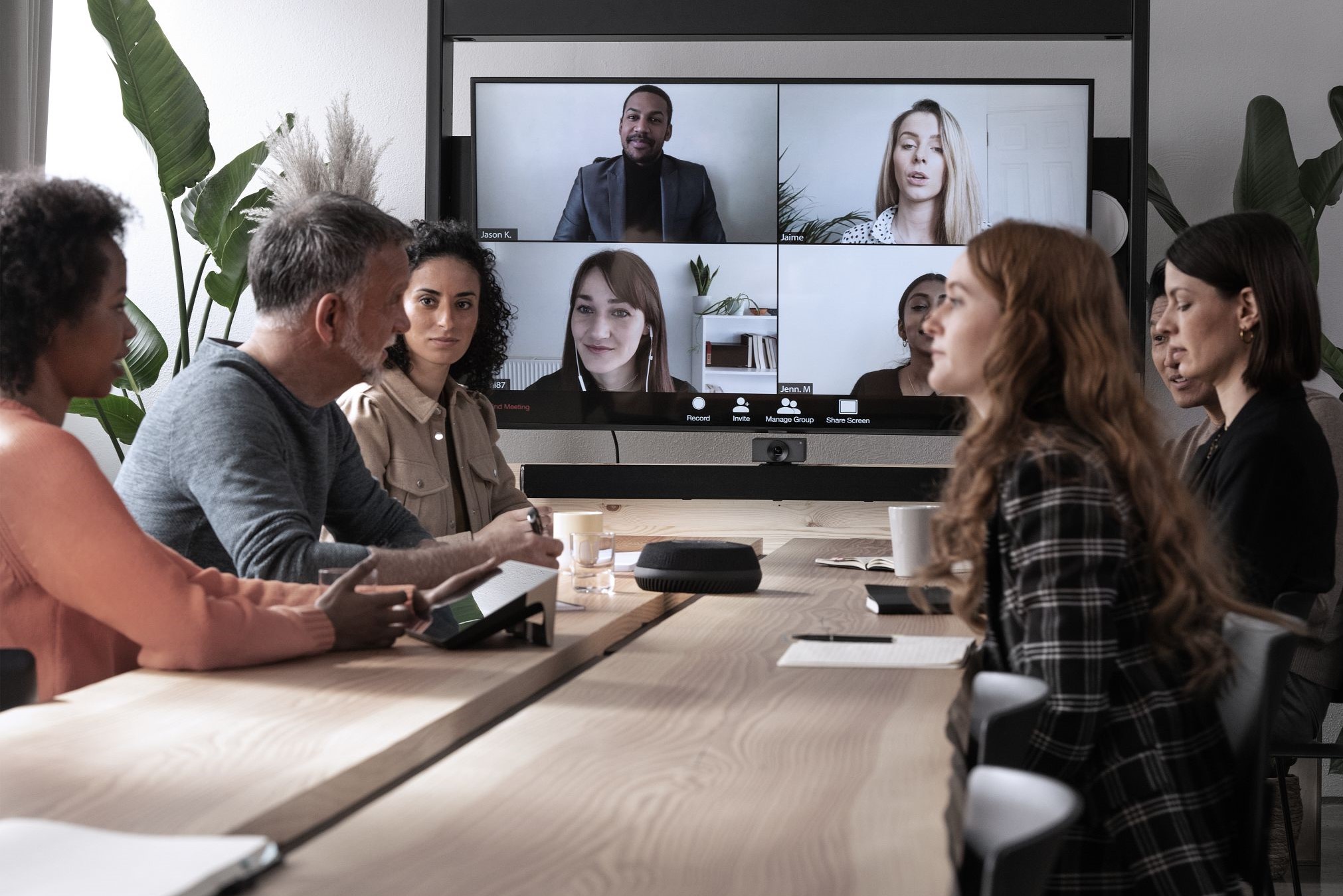 People attending a conference meeting in room outfitted with Stem Ecosystem.