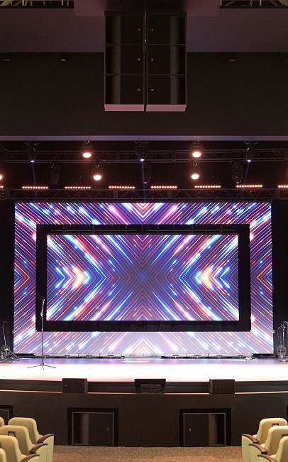 L-Acoustics Kara IIi Shines at Timberlake Church, slide 3