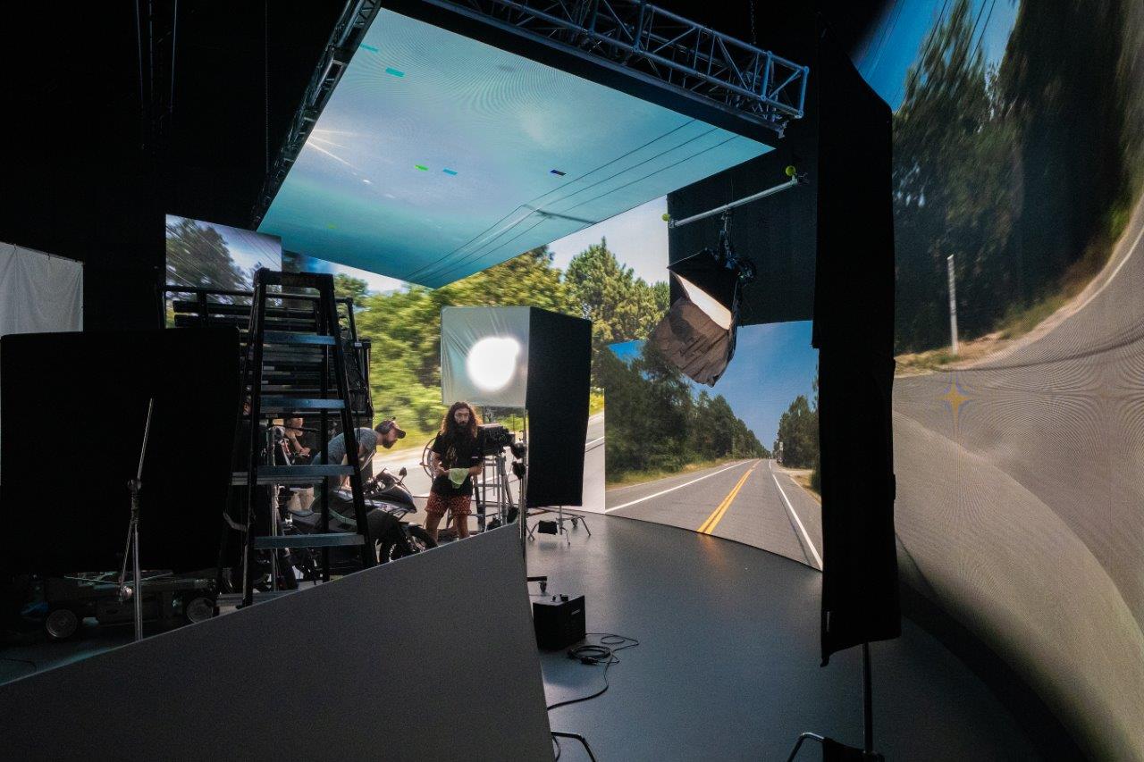 Planar Dazzles Pier59 Studios’ Virtual-Production Stage, slide 1