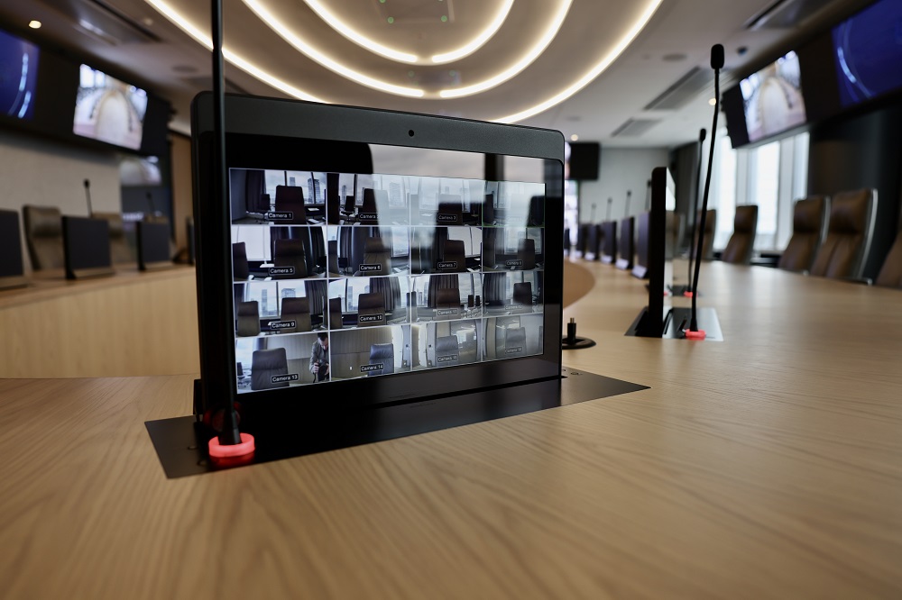 Best Meeting Room Project: AVI-SPL Tackles Design of Cutting-Edge Boardroom for Global Financial Institution, slide 3