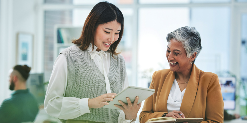 mentoring, mentorship, two women