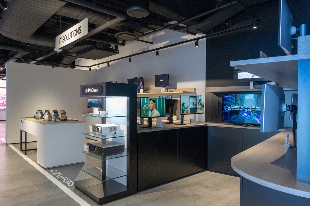 LG Opens New Business Innovation Center (BIC) in New Jersey, slide 7
