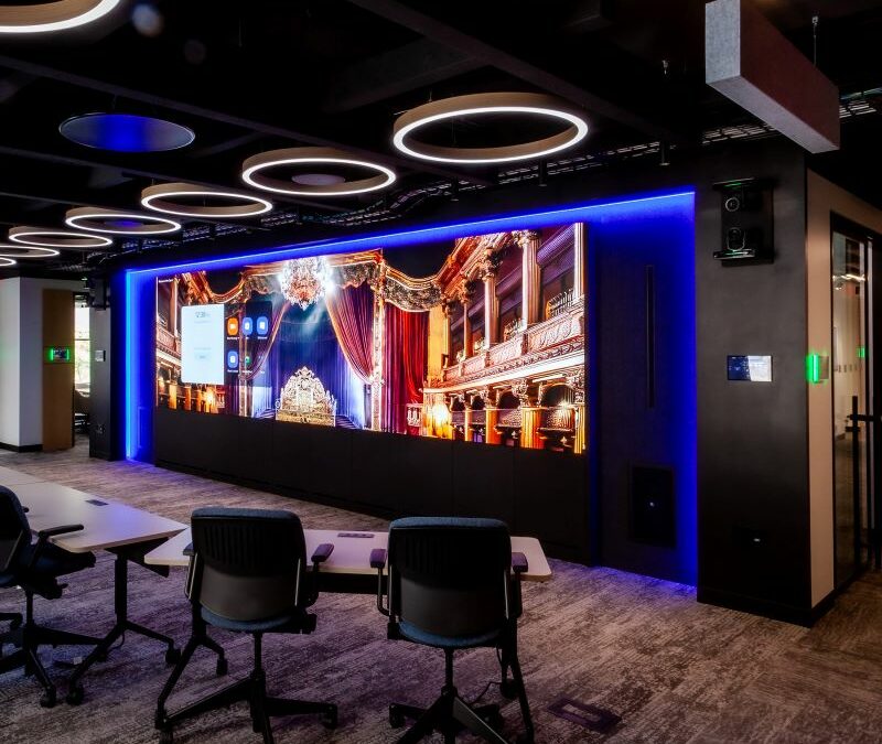 Crestron Experience Center NYC Opens to Acclaim