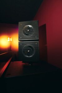 David Guetta, DJ and record producer, endorses K-array audio solutions 3