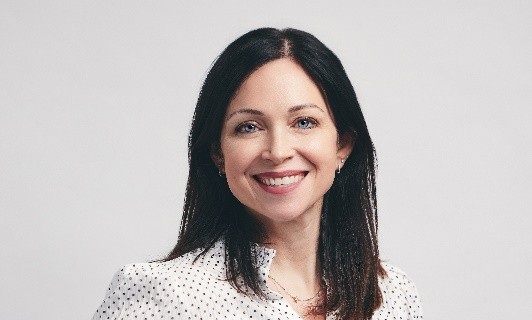 Karen Castano headshot