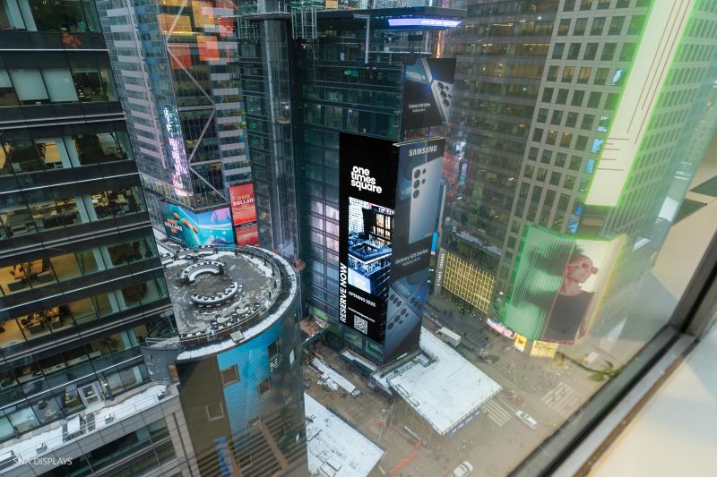 Jamestown Taps SNA Displays to Modernize One Times Square, slide 6