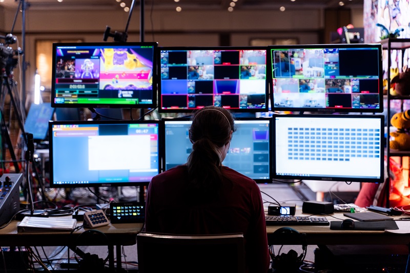Person managing Dante AV workflow