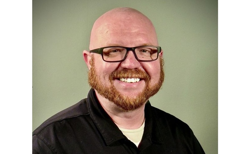 Justin Watts headshot