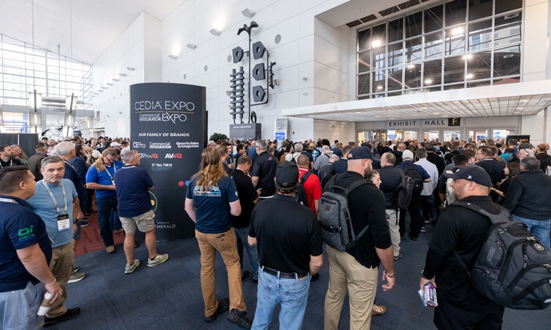 Attendees at CEDIA Expo/CIX 2025