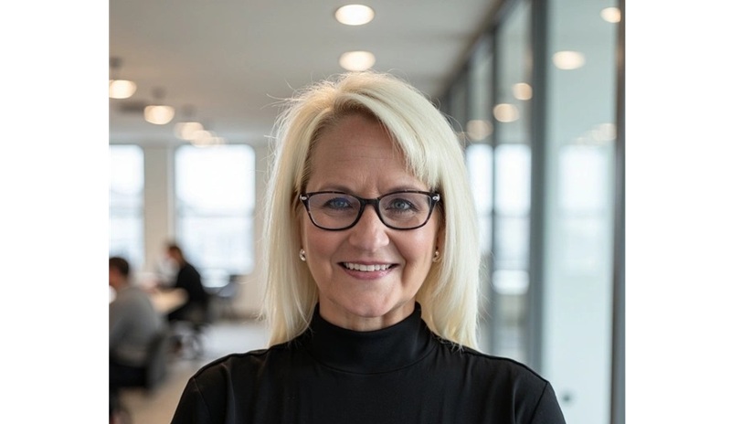 Renee Benson headshot