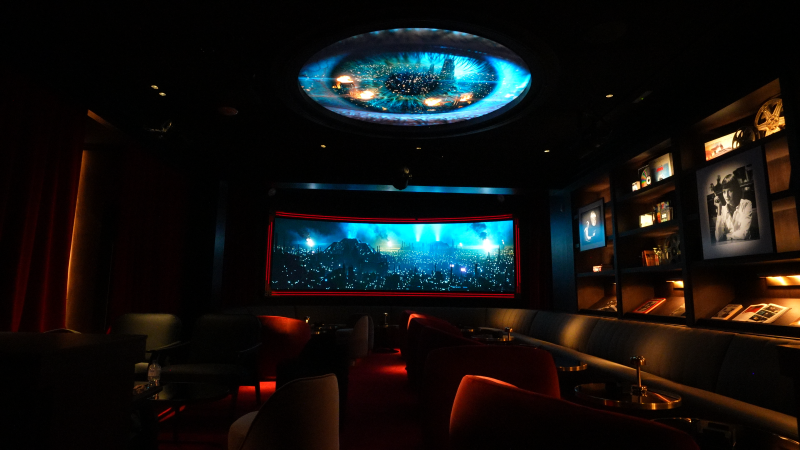 Instronic Rebuilds Barcelona’s Phenomena Experience as a Multiformat Media Venue, slide 3