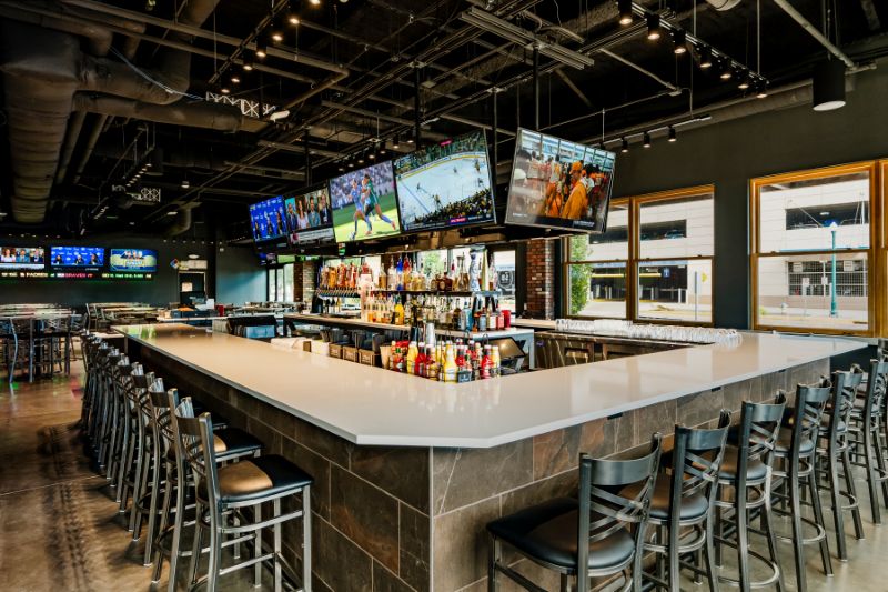 Logic Integration Delivers Award-Winning LED Videowall at Colorado Springs Sportsbook Bar & Grill 5